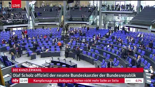 LIVE: Der neue Bundeskanzler Olaf Scholz spricht den Amtseid