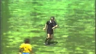 Brazil vs France World Cup 1986 - Carlos Foul on Bellone