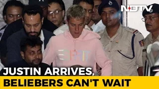 Justin Bieber Navigates Mumbai Airport, Salman's Bodyguard By His Side