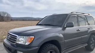 One of my favorite looking Toyota  land cruiser 100 series