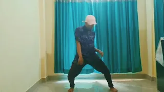 Nepali hip hop rapper vten song loure ko fashion robotic dance