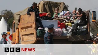 Almost all ethnic Armenians flee Nagorno-Karabakh - BBC News