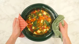 Slow Cooker Minestrone Soup