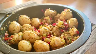 Potatoes with onions are tastier than meat! Easy potatoes recipe!