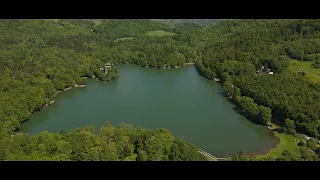 Počúvadlo a Revište (Štiavnické vrchy). Drone video 4K HDR10 Dji Mini 4 Pro