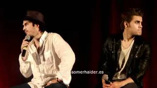 12/06/2011 'Bloody Night Con' (Bcn) Panel Ian & Paul parte 2