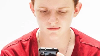 Keeping Your Kids Safe | The Parent Network: Social Media and Your Kids
