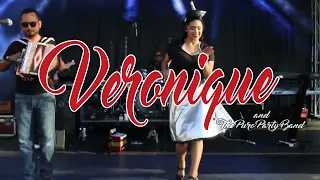 ' Wasted Days' Bilingual Freddy Fender Cover - Veronique Medrano LIVE