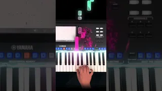 Flowers by Miley Cyrus Final Chorus + Solo Improv on keyboard