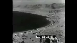 7th Bersaglieri captures Mersa Matruh. WW2 footage.