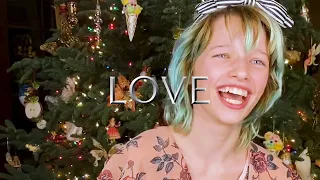 Can you tell she's a huge Harry Potter fan? Milla Jovovich quizzes Ever Anderson for #LOVE23