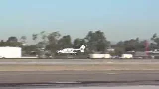 Private Jet Smooth Landing - John Wayne Airport Past Air Traffic Control Tower www.ocair.com #flyJWA