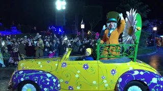 Sensational Biggest Parade ever at Disneyland Paris New Years Eve Parade 2017