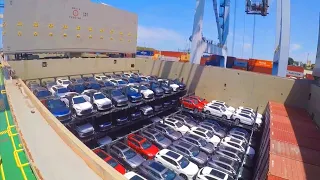 Muat ribuan mobil,begini proses muat dan bongkar mobil dari kapal cargo.