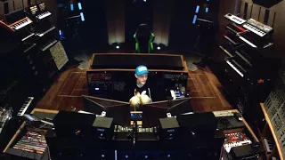 Deadmau5 reacting to my first song called Shapeshifting on his twitch channel