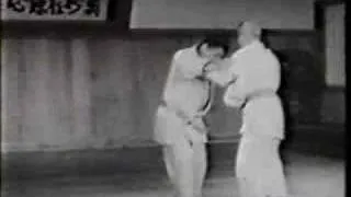 Video Kyuzo Mifune 10th Dan Judoka - jigoro, kano, shihan, k