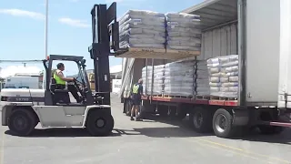 Loading double pallets of product onto a truck