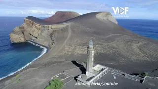 Os Açores são 9 Ilhas rodeadas pelo mar