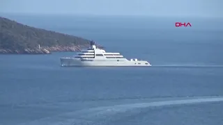 Roman Abramovich's yacht docks in Turkey