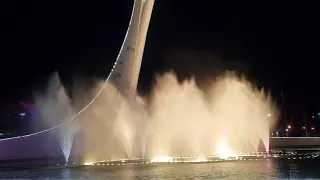 Поющие фонтаны в Олимпийском парке Сочи