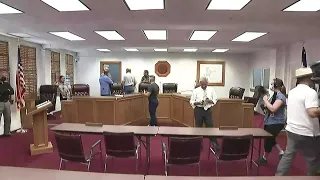 Uvalde City Council holds Meeting Two Weeks After School Shooting I LIVE