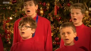 Ely Cathedral Choristers "O Come, All Ye Faithful" @ Look East, Evening News (BBC | 22.12.2017)