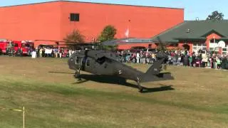 UH-60M black hawk landing in wayland expo