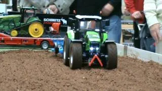 awesome siku rc John Deere 8360RT  1.32  in action