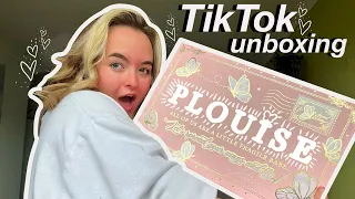 I brought a TIK TOK SHOP Mystery box 💖 | Plouise UNBOXING 📦 | Leah Christine ✨