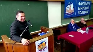 Телеведущий В.Соловьев на Дне открытых дверей ФМП МГУ
