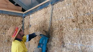 Straw bale preparation for rendering