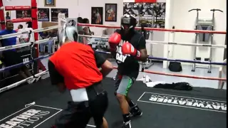 Unbeaten pros Ladarius Miller & Don Moore sparring inside Mayweather Boxing Club