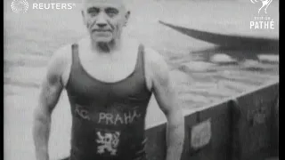 CZECHOSLOVAKIA: SWIMMING:  Czech winter swimming Championships (1929)