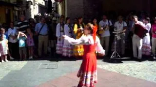 FESTIVAL FOLKLORICO DE LOS PIRINEOS-2011-JACA- SOPRANO RUSA