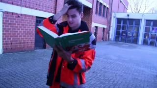 Mannequin Challenge - Notfallsanitäter Version (NotSan-Schule BF Lübeck)