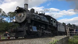 Strasburg Railroad’s #475 Steaming Through