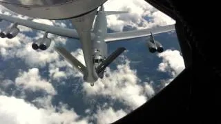 KC-135 refueling a B52