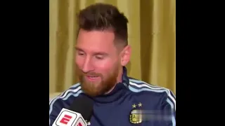 primeira entrevista de Messi no PSG  (kkkkkkkk)