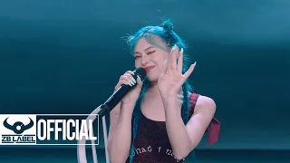 AleXa (알렉사) – 'Wonderland' Live Session