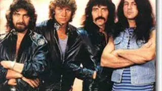 Black Sabbath - Paranoid (Ian Gillan Vocals)
