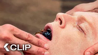A Poisonous Wasp Swallowed Scene - ANACONDA (1997)