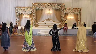 Aaja Nachle Mehndi Dance 2023