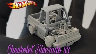 Custom Silverado Tooned 83 Hotwheels !!