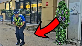 Pretty Police Officer Screamed so Loudly! She peed her pants!?Bushman Prank