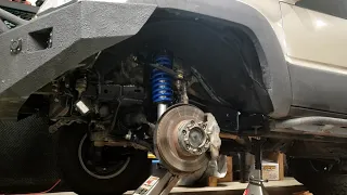 Toyota 4runner - 4th gen - How To Decompress/Compress Spring and Replace Shock.