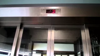 2012 Windscheidt +  Wendel MRL traction elevator @ parking garage, Dusseldorf airpot, Germany