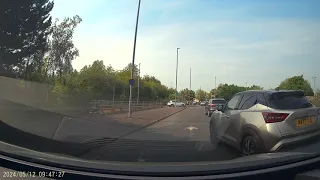 Dash Cam Uk - Bad Driving. Wrong lane cut up and Polite exchange- Cheadle Hulme