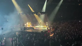 Blink 182 - Family Reunion / Man Overboard (Live at London O2 Arena)