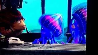 Shark Tale: Whale of a Wash scene