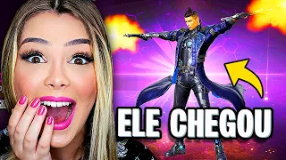 Joguei com CRISTIANO RONALDO ANTES DE LANÇAR no Free Fire 😱🔥